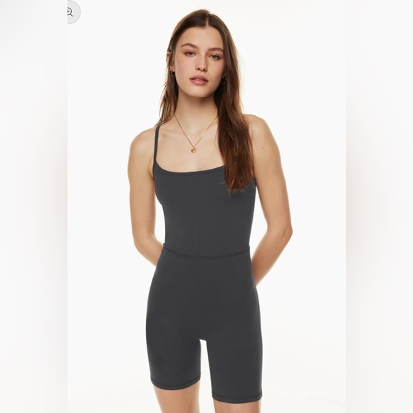 Wilfred Free Divinity Romper 7” Olive Green - Picture 1 of 4